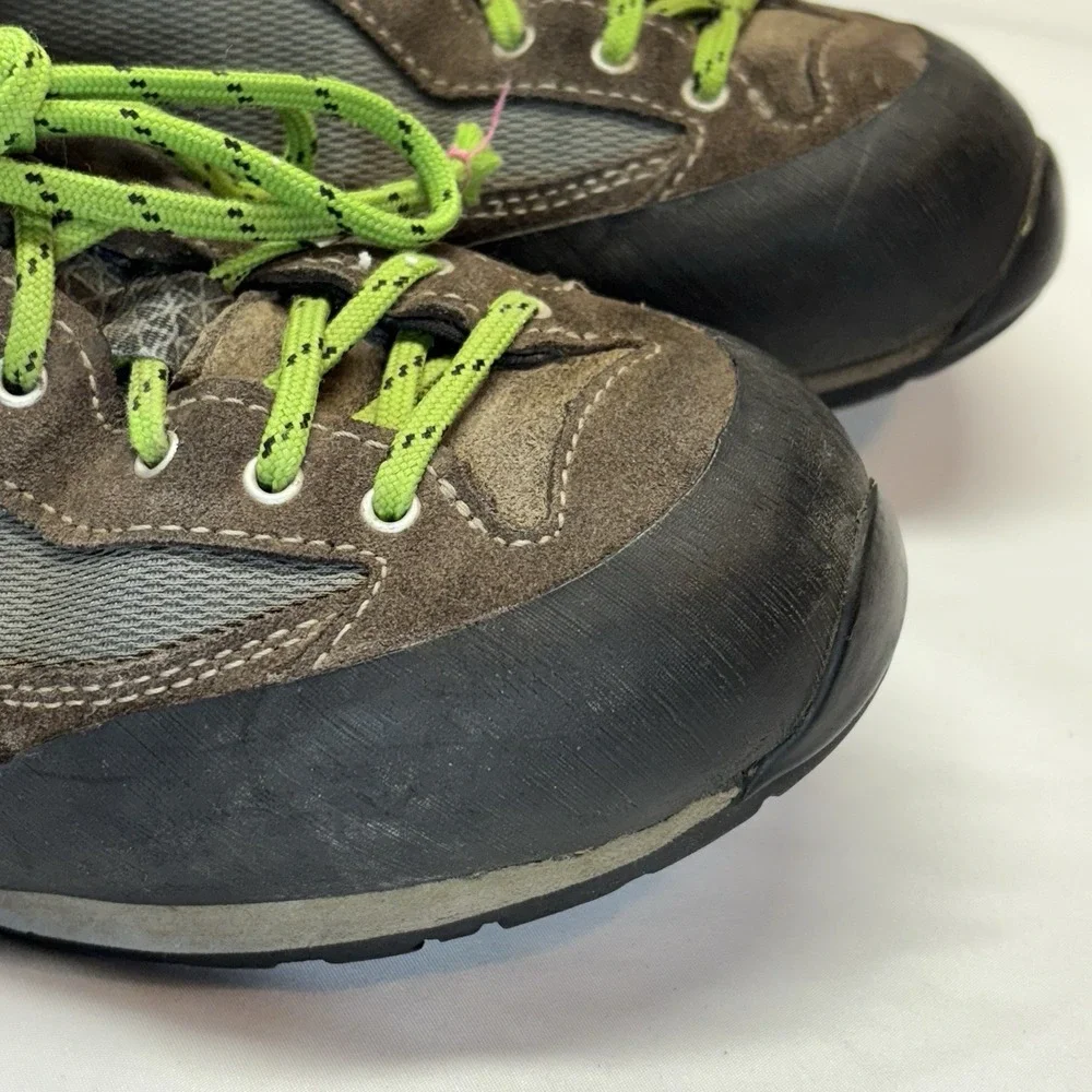 Garmont Sticky Weekend Hiking Shoes Mens Sz US 10 Gore Tex Vibram Suede GorpCore